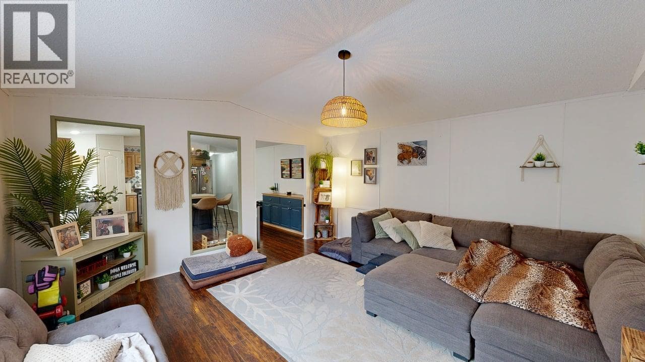 686 Almberg Road Unit# #44 photo 3