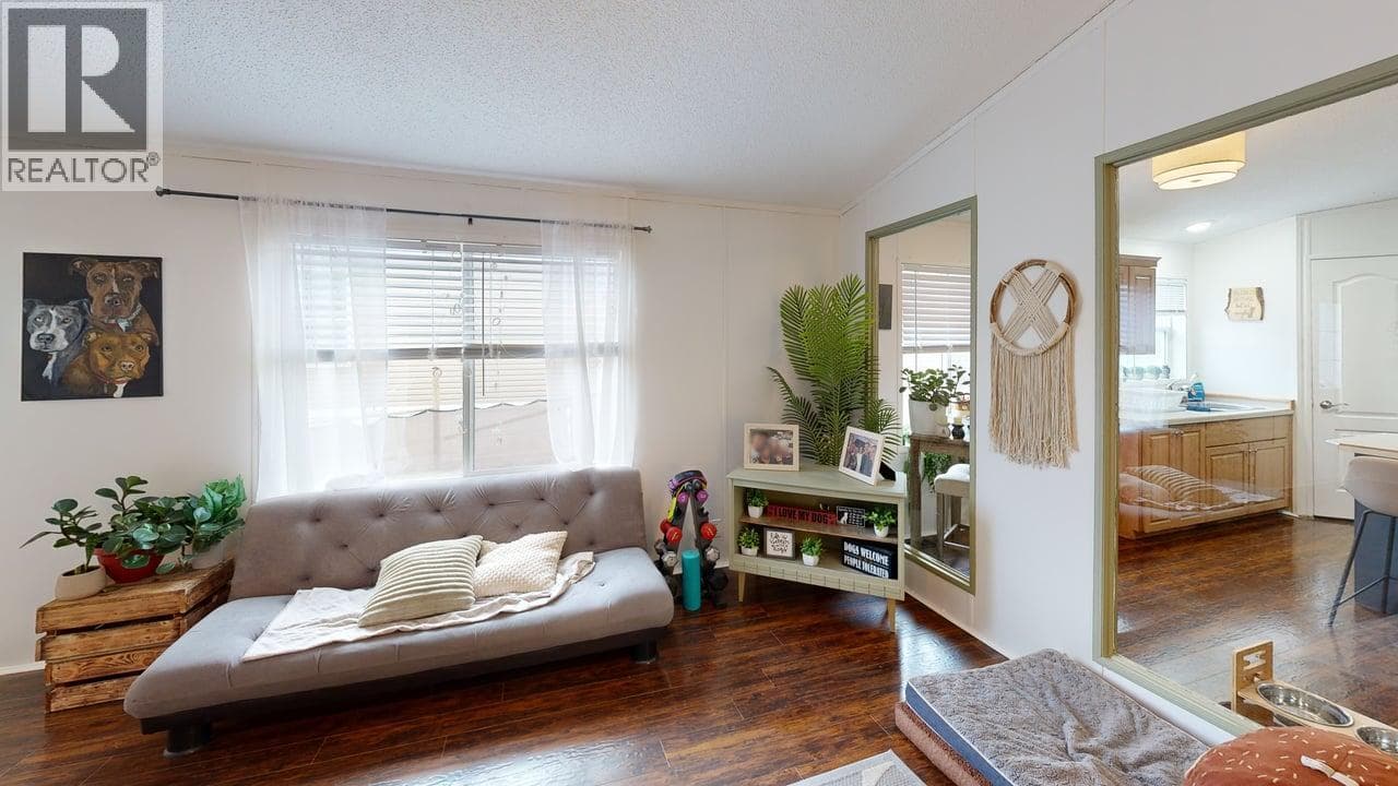 686 Almberg Road Unit# #44 photo 5