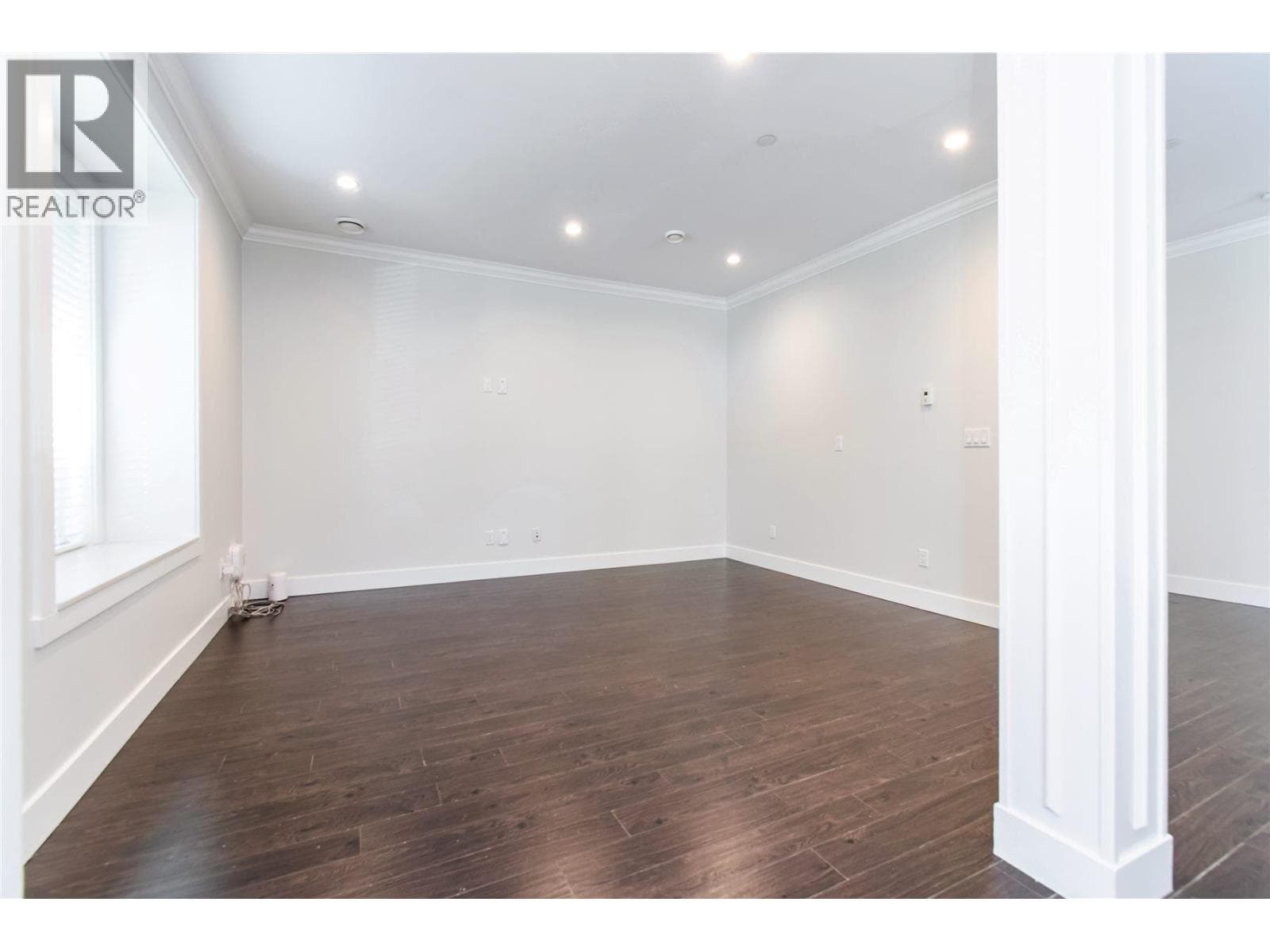 627 THIRTEENTH STREET photo 4