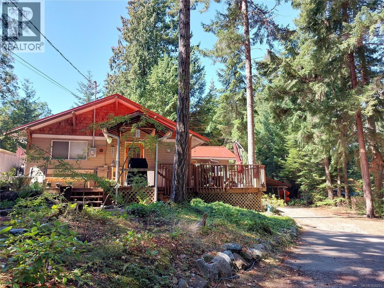 3 bed 2 bath single family at 559 Blitz Rd — $775,000