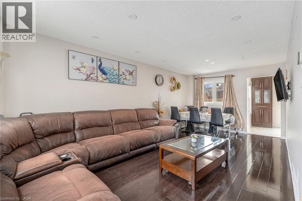 161 HAVELOCK Drive photo 4