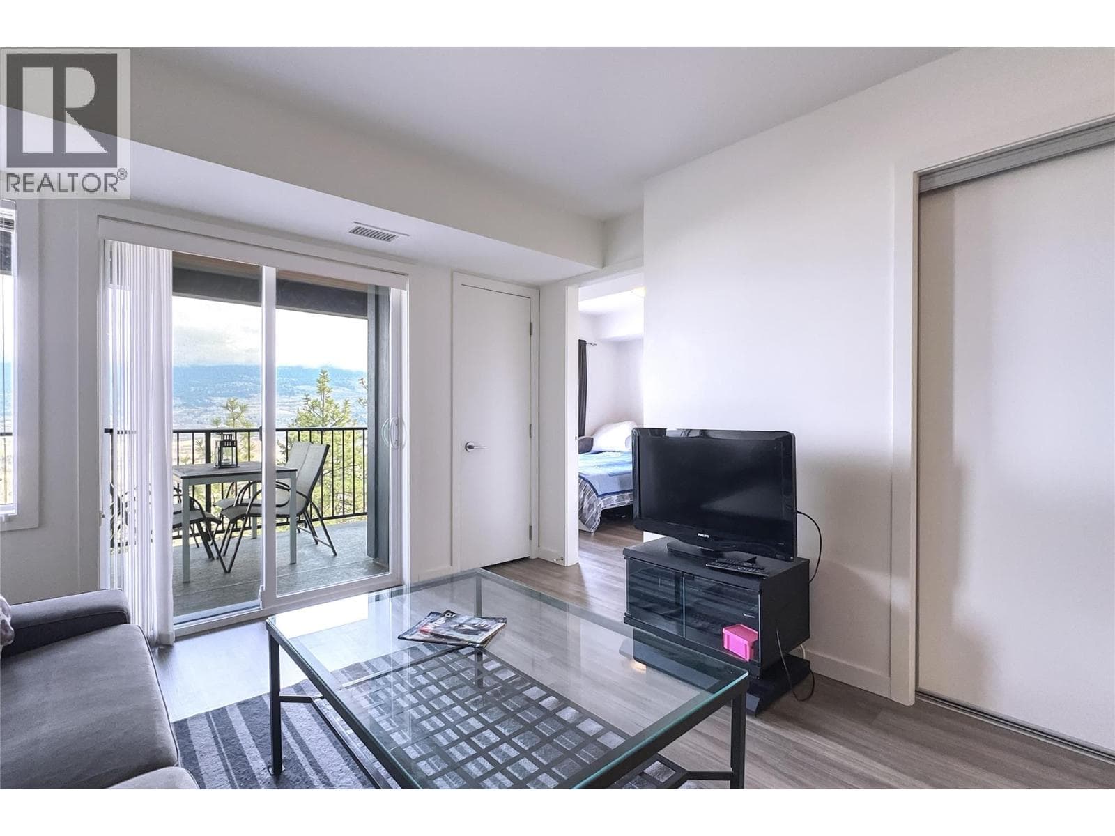 3 bed 3 bath single family at 775 Academy Way Unit# 218 — $505,000