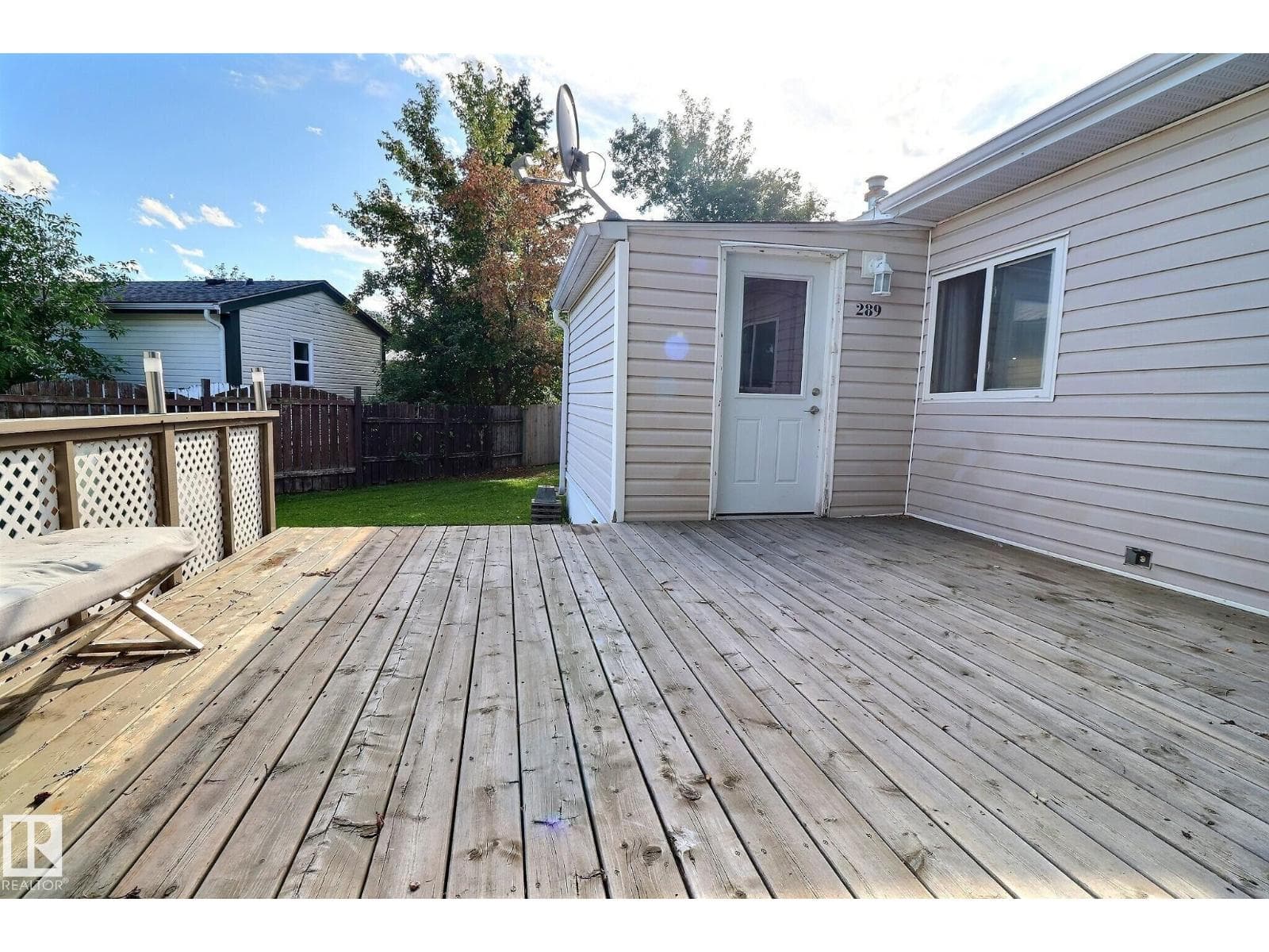 289 Juniper CR NW photo 10