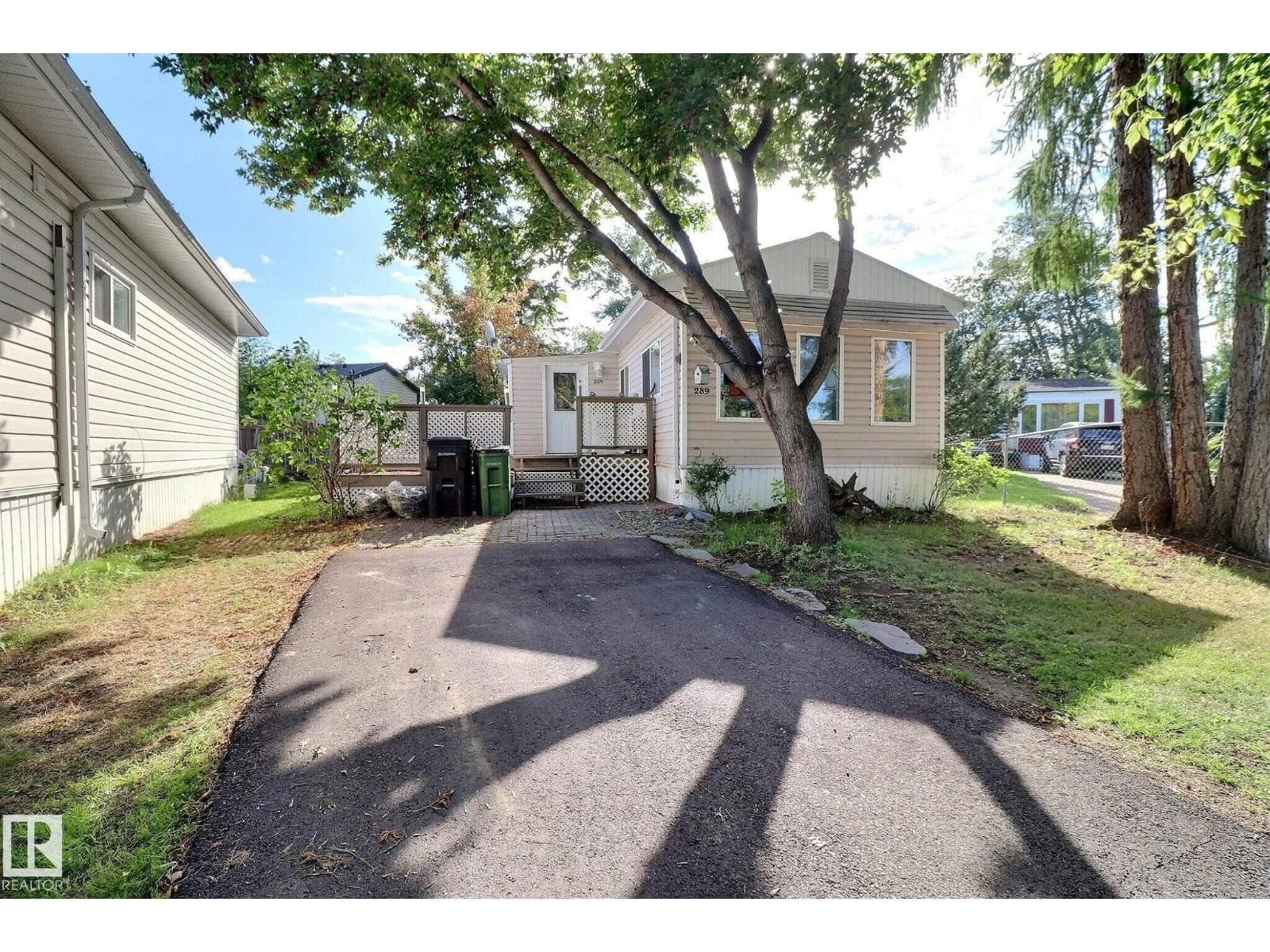 289 Juniper CR NW photo 11