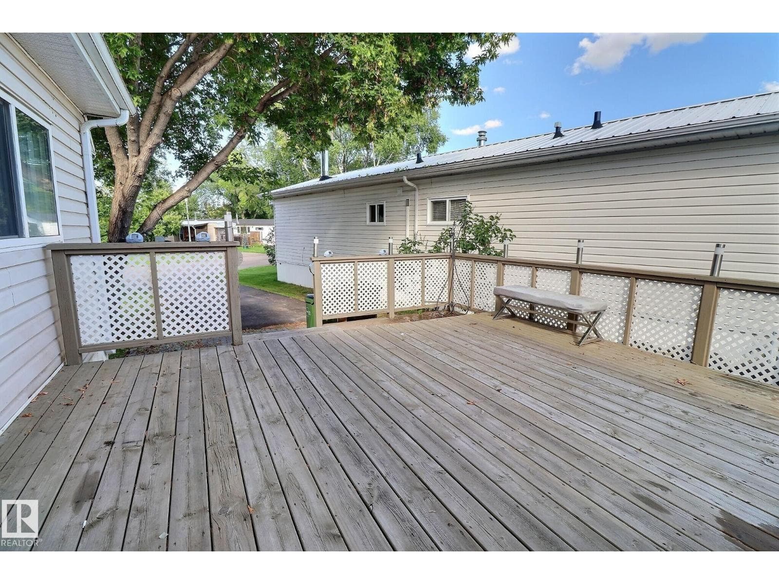 289 Juniper CR NW photo 9