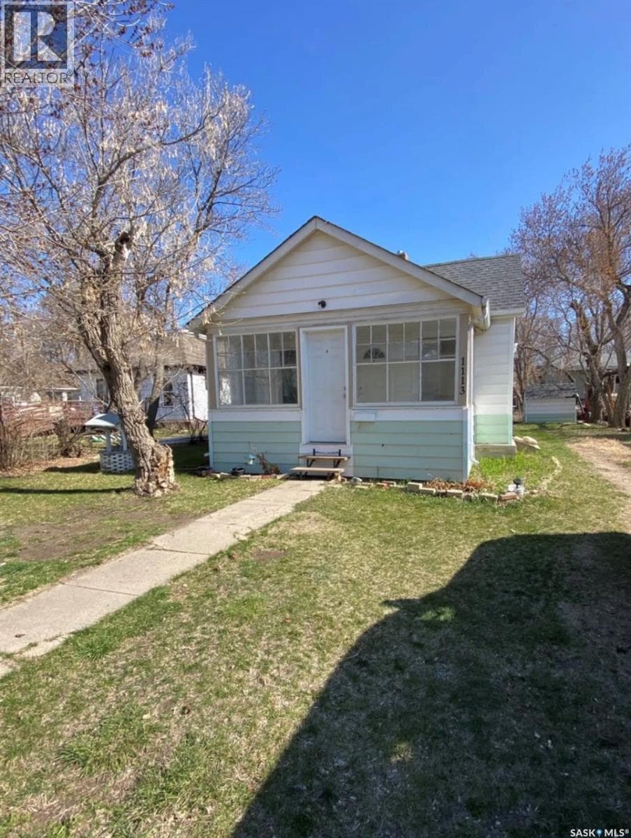 3 bed 1 bath single family at 1113 Valley STREET — $130,000