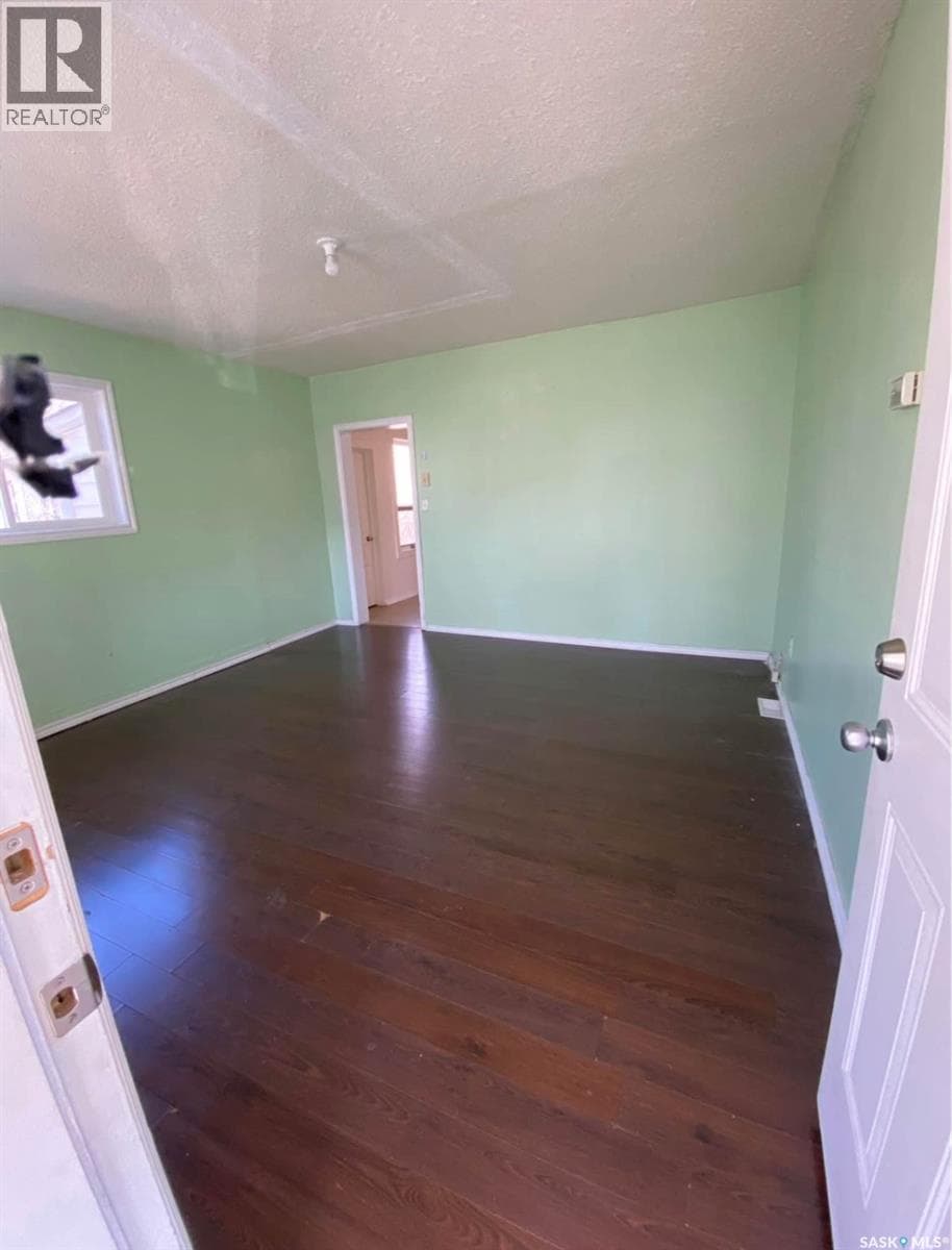 1113 Valley STREET photo 3