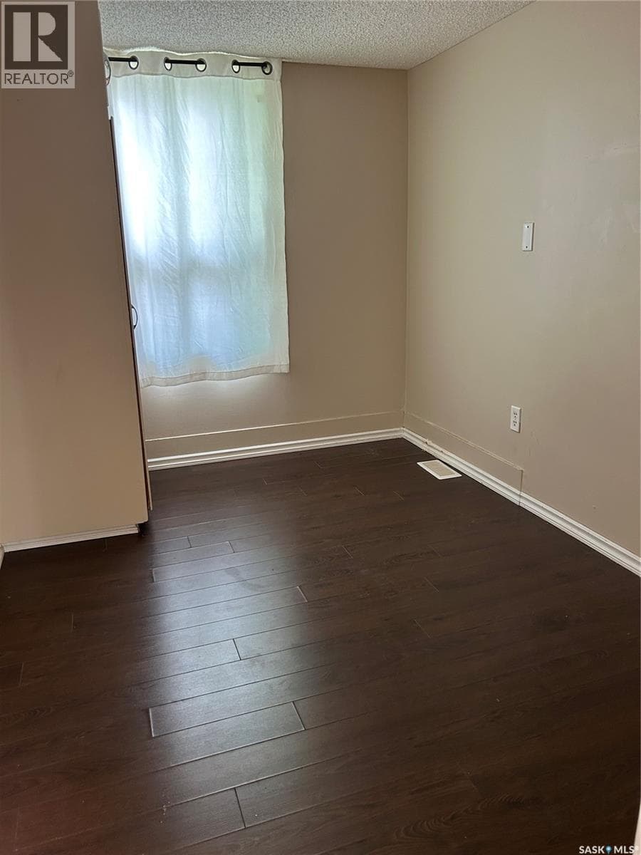 1113 Valley STREET photo 4