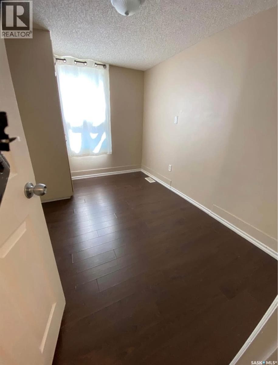 1113 Valley STREET photo 5