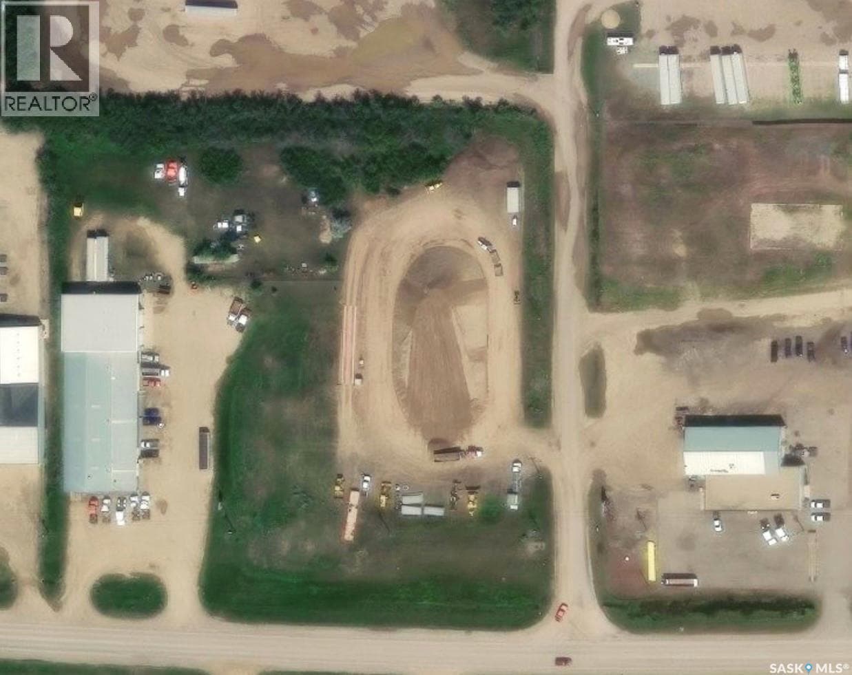 120 N Service ROAD W