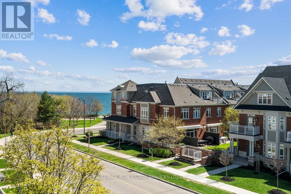 3 bed 3 bath single family at 115 ST LAWRENCE DRIVE — $1,795,000