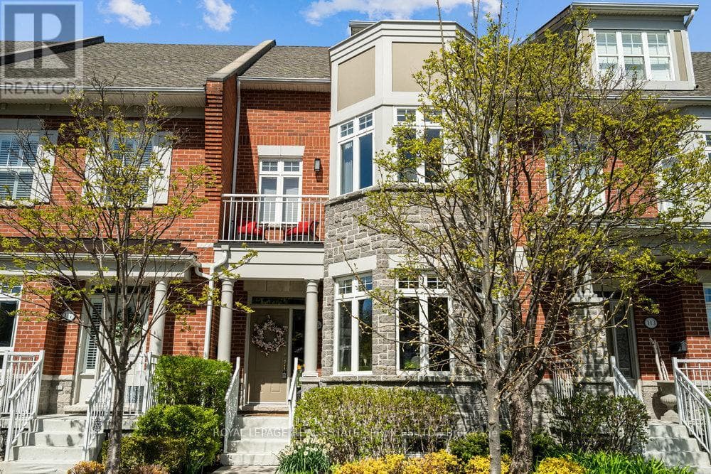 115 ST LAWRENCE DRIVE photo 2