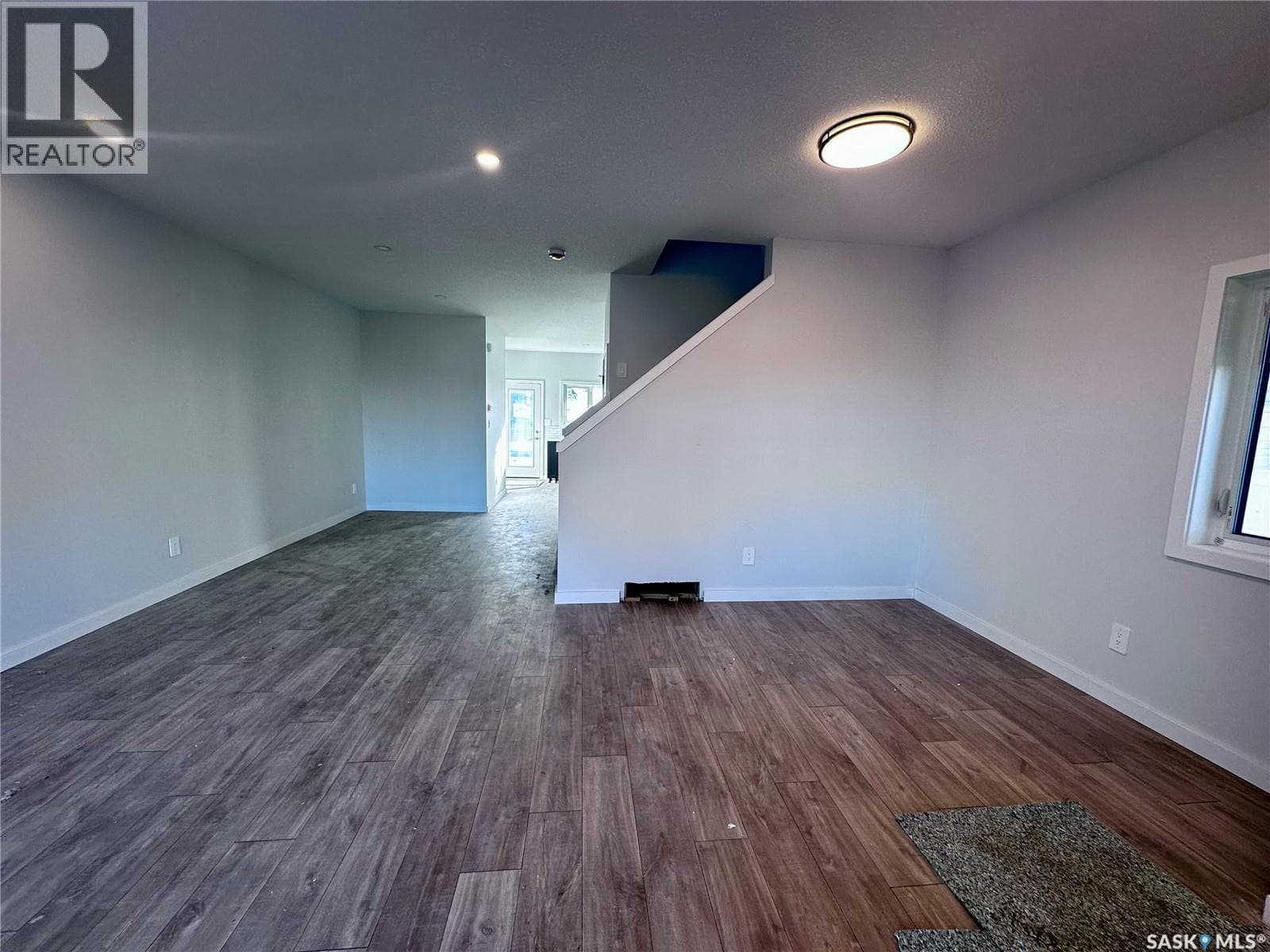 1123 Camden GARDENS — photo 4