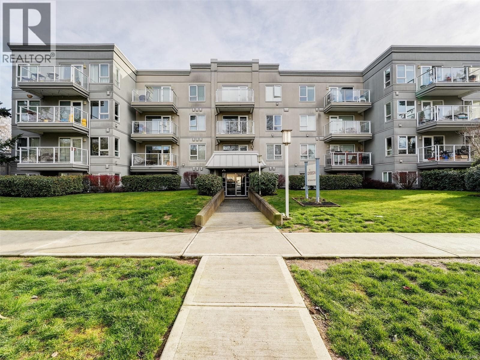 2 bed 1 bath single family at 403 2647 Graham St — $423,000