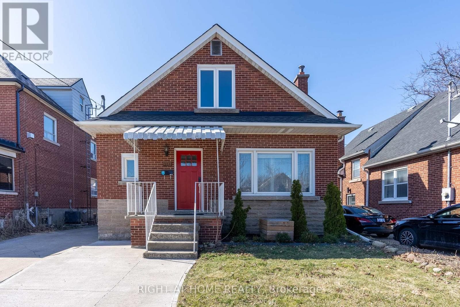 4 bed 3 bath single family at 214 KENILWORTH AVENUE S — $774,900