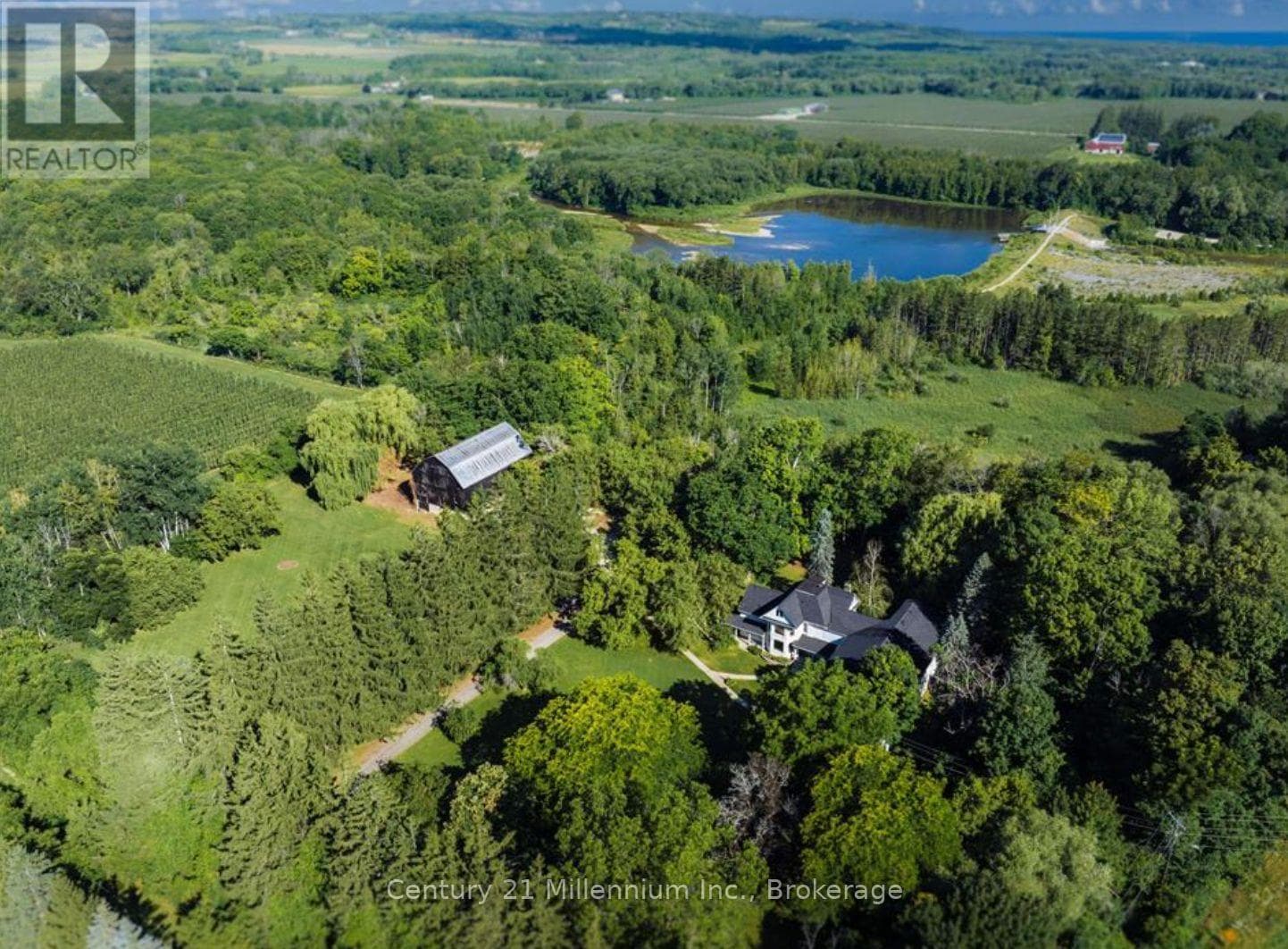 788277 BEAVER VALLEY ROAD photo 2