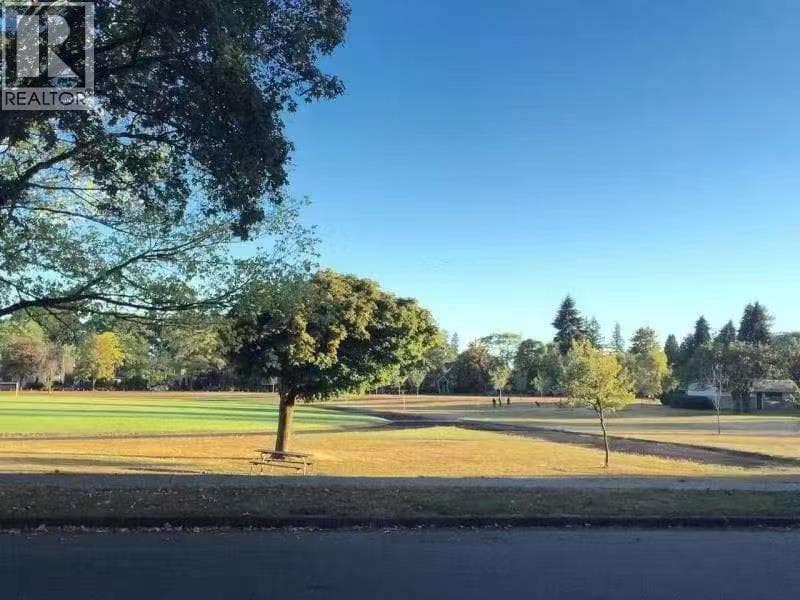 6 bed 3 bath single family at 3093 W 29TH AVENUE — $2,699,999