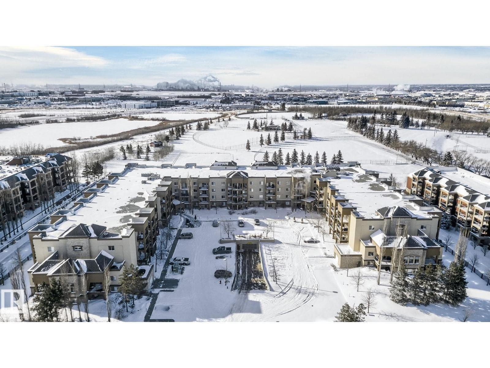 #222 400 PALISADES WY