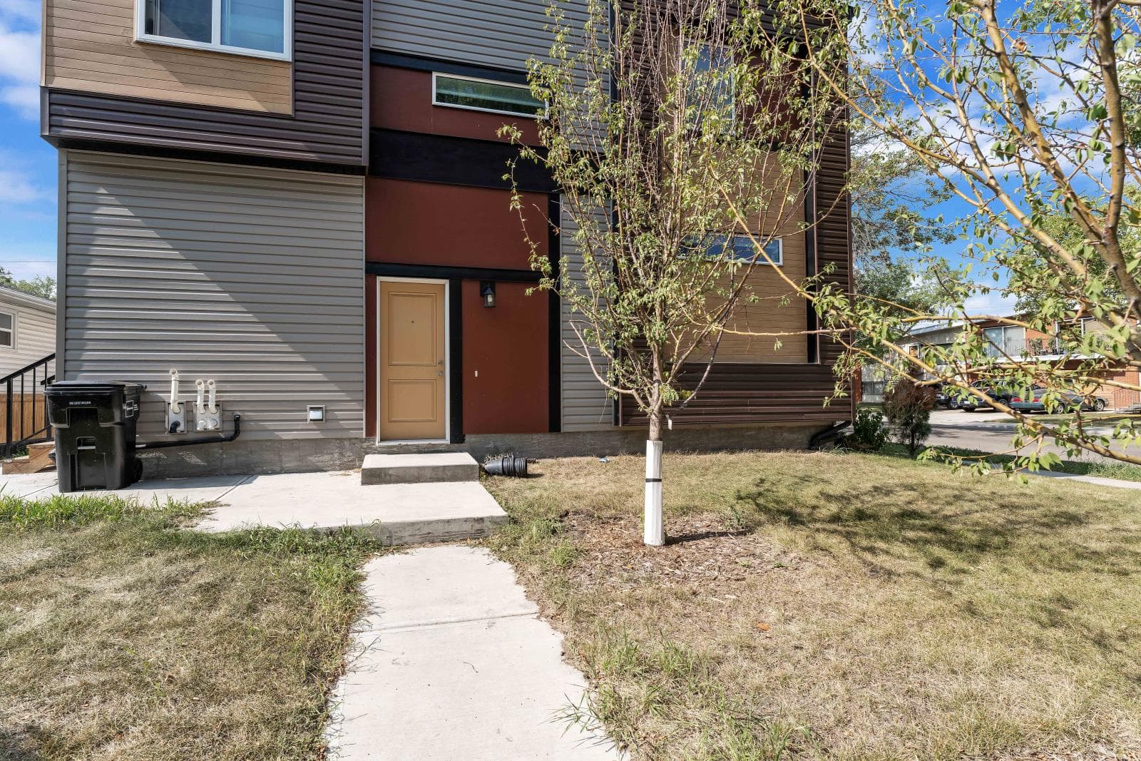 7903  122 Avenue — photo 3