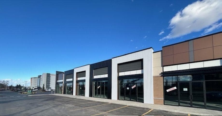 1139 103A Street SW — photo 2