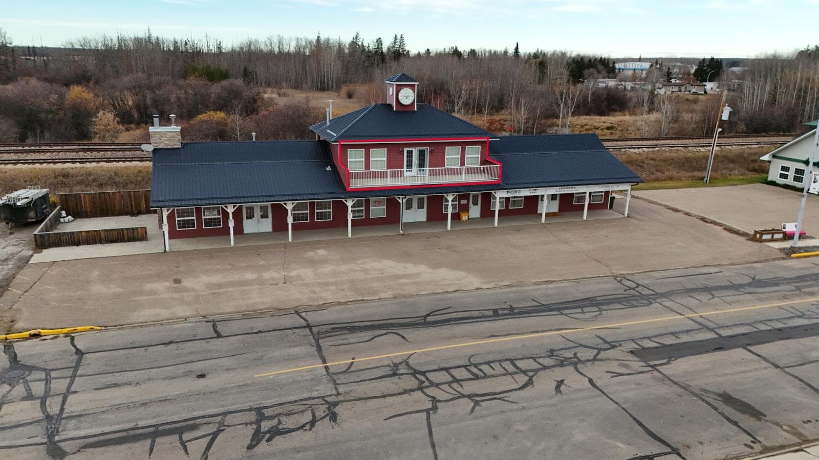 201, 5020 Lac Ste Anne Trail S