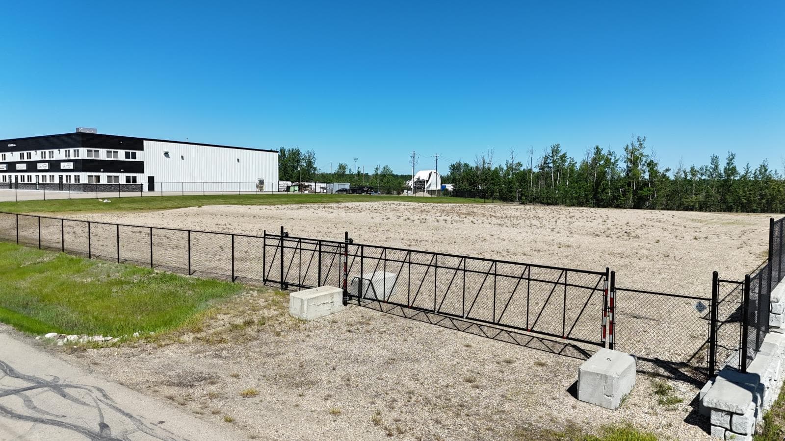 lot 2, 6426 50 Avenue — photo 3