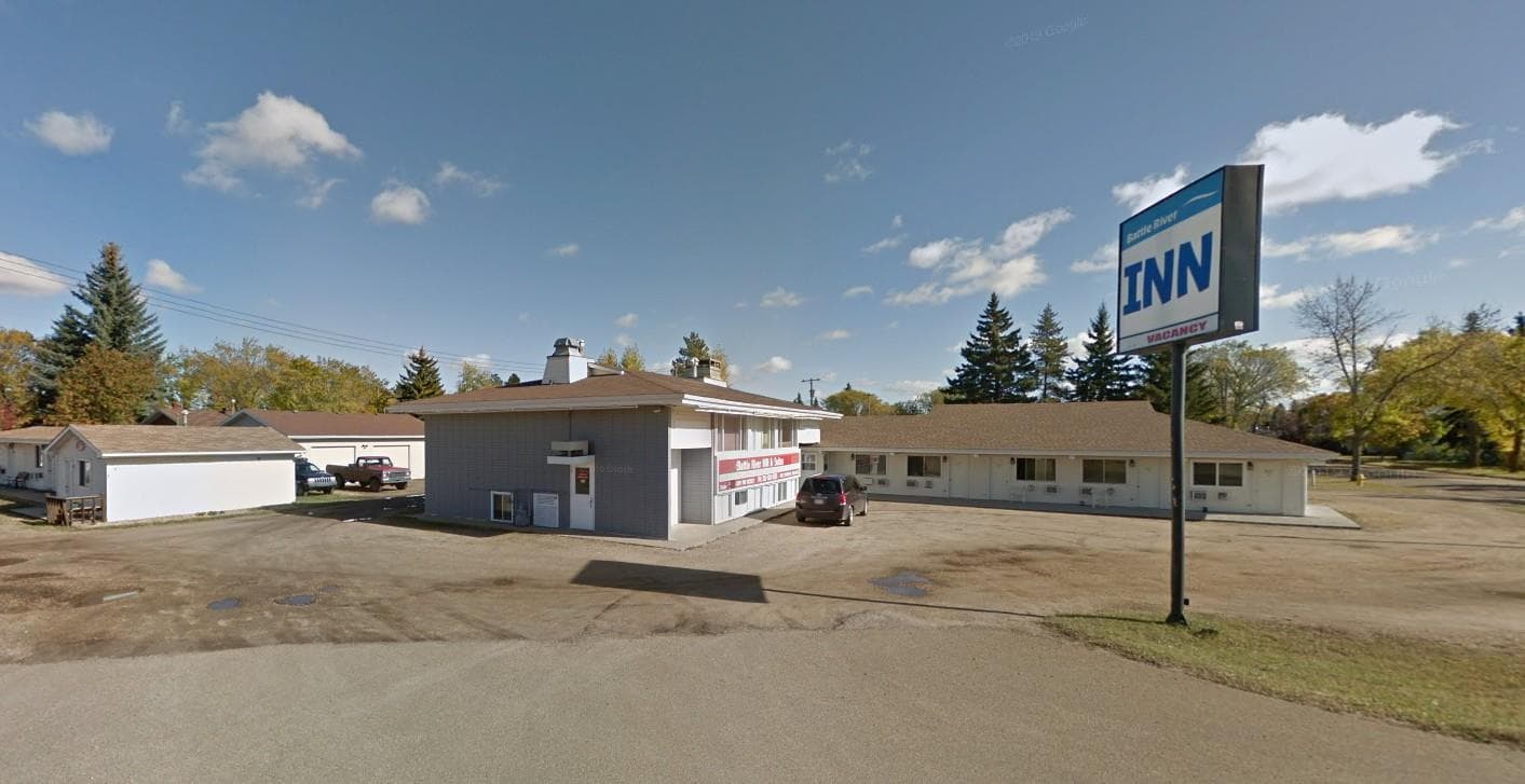 Forestburg, Alberta — photo 3