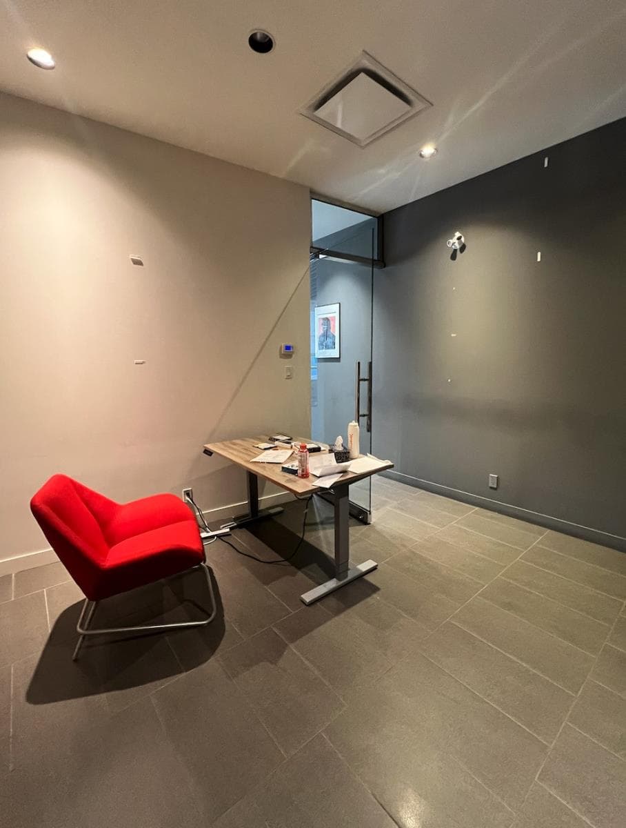 11956  Jasper Avenue NW — photo 5