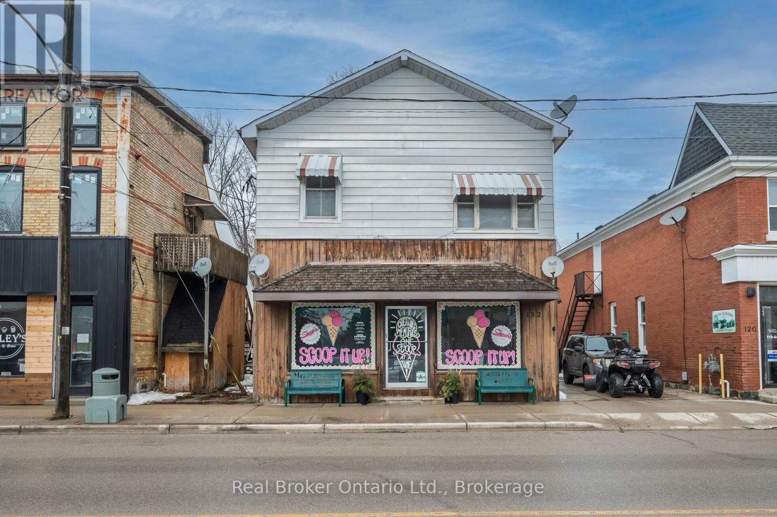 6 bed 3 bath retail at 122 KING STREET — $699,900