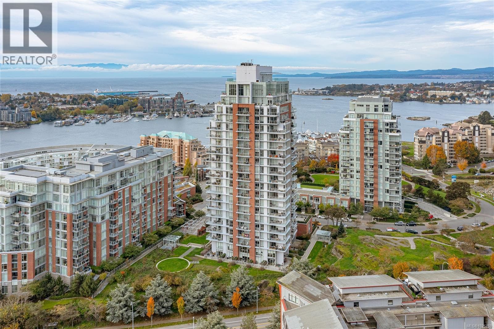 1 bed 1 bath single family at 708 83 Saghalie Rd — $489,000