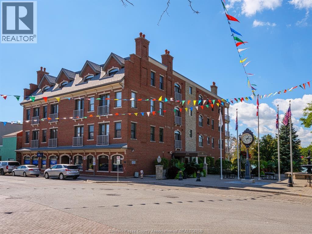 2 bed 2 bath single family at 252 Dalhousie Unit# 303 — $599,000