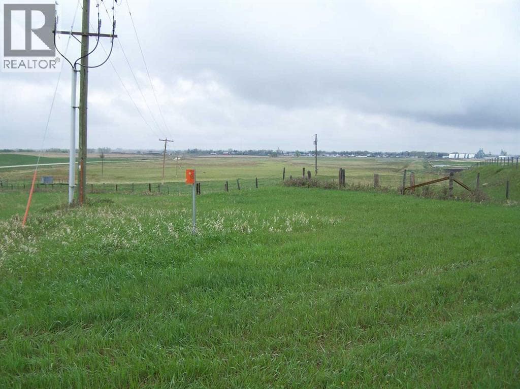NW-01-28-26-W4   / On Hwy 9  and Rge Rd 261 — photo 4