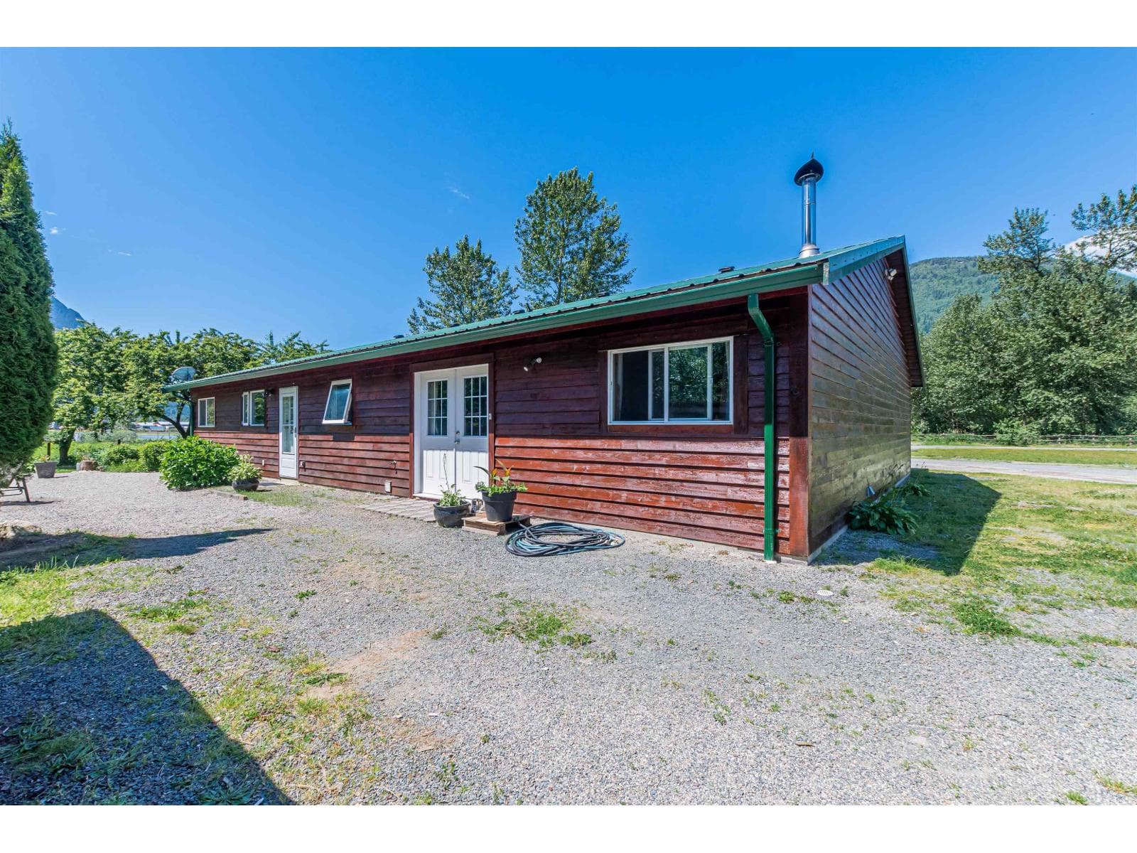 58465 LAIDLAW ROAD, Laidlaw photo 2