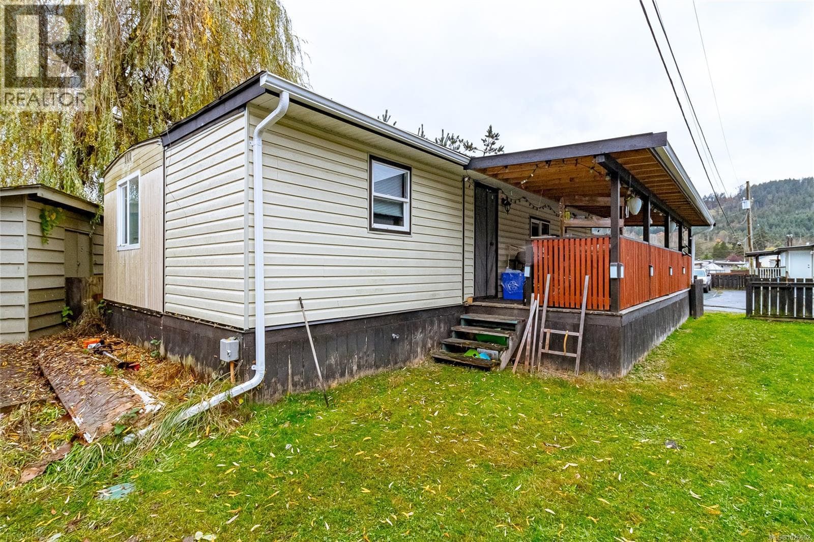 3 bed 1 bath single family at 132 1753 Cecil St — $229,900