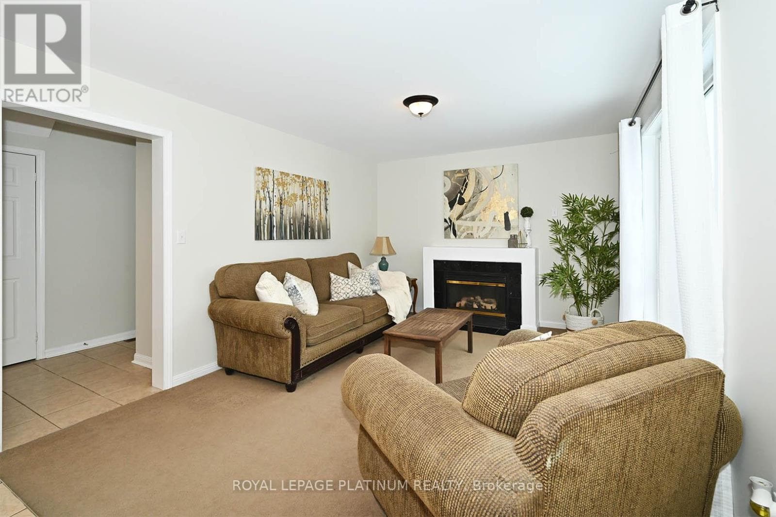 21 VISTA GREEN CRESCENT photo 5