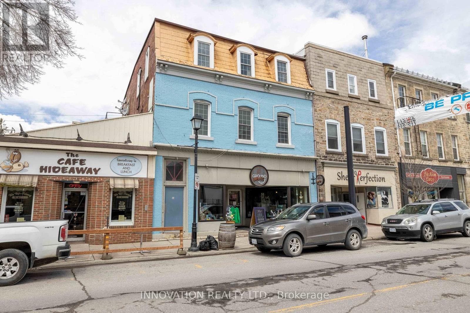 51 & 53 FOSTER STREET photo 2