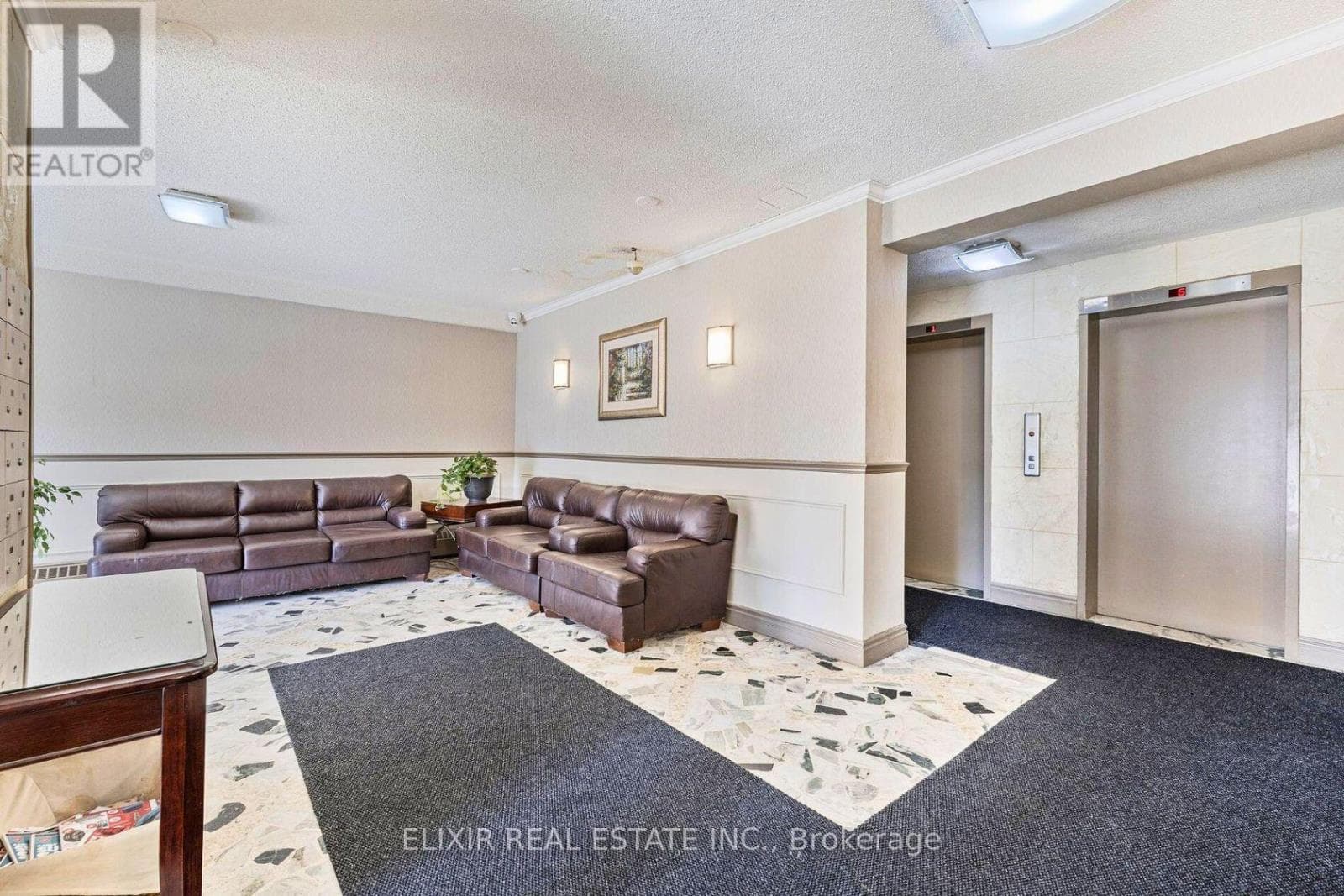 605 - 15 ELIZABETH STREET N photo 5