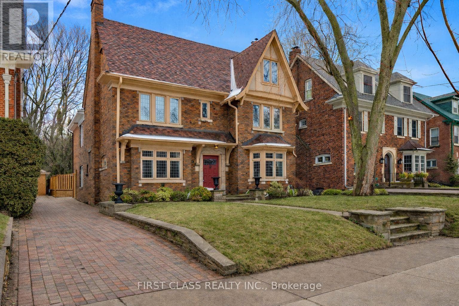 5 bed 5 bath single family at 80 DOUGLAS DRIVE — $5,599,900