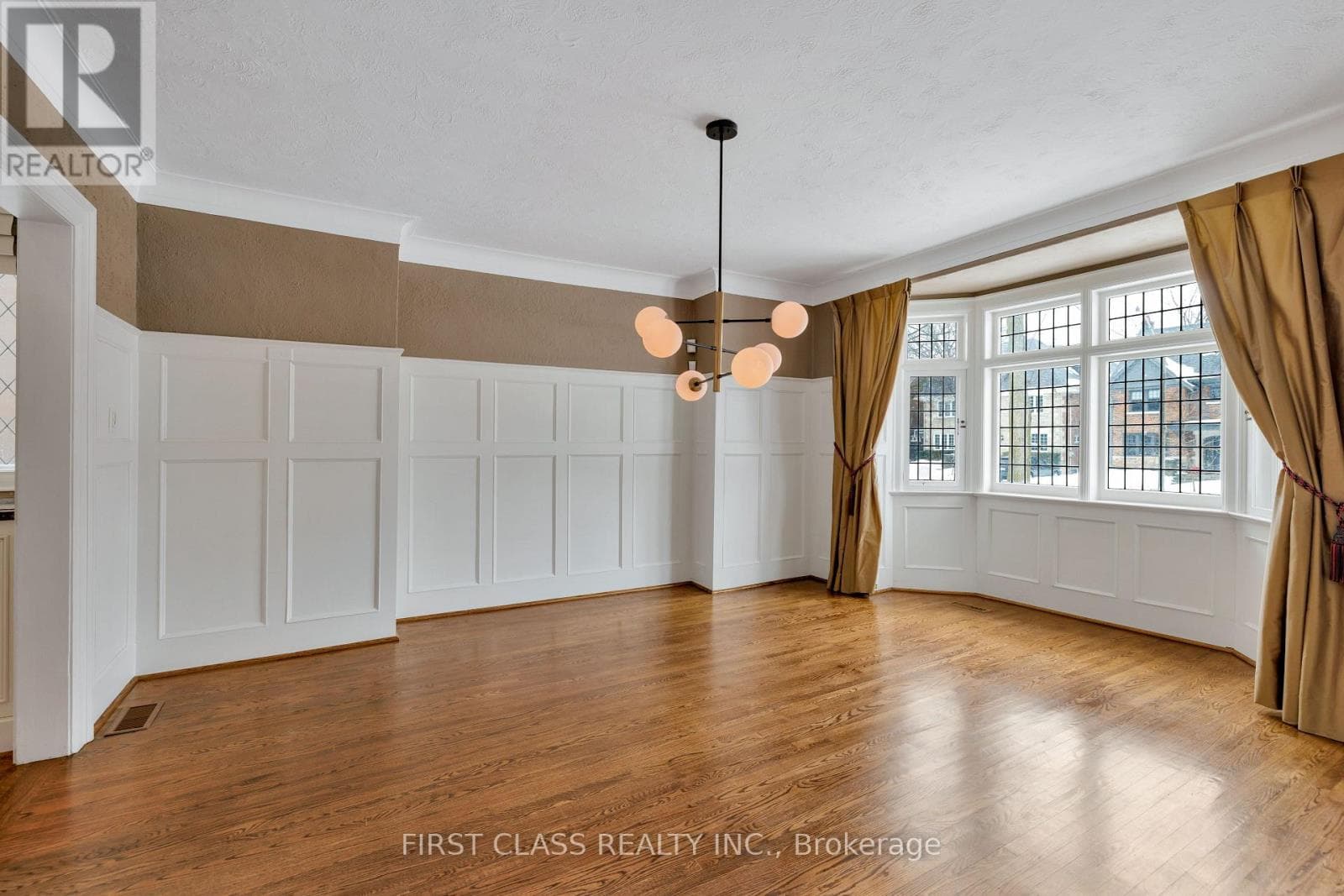 80 DOUGLAS DRIVE photo 5
