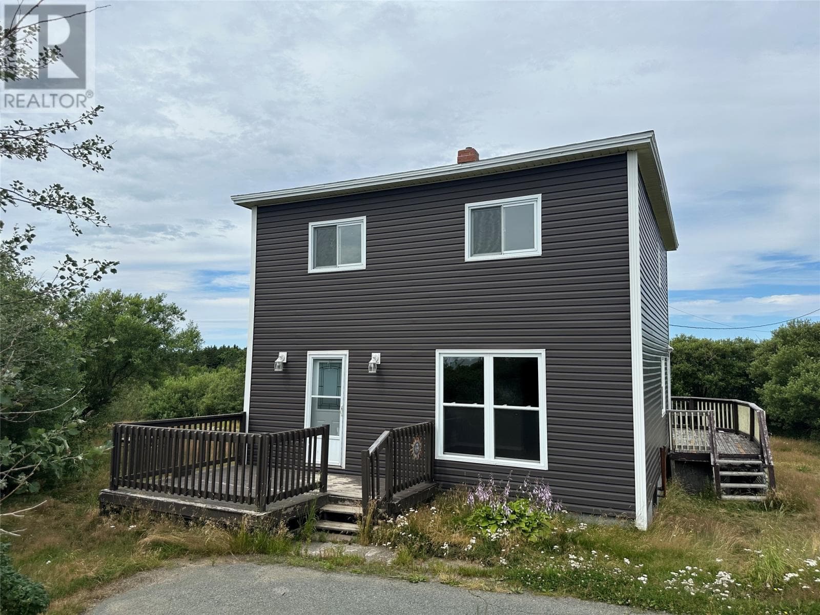 3 bed 1 bath single family at 94 Memorial Street — $79,000