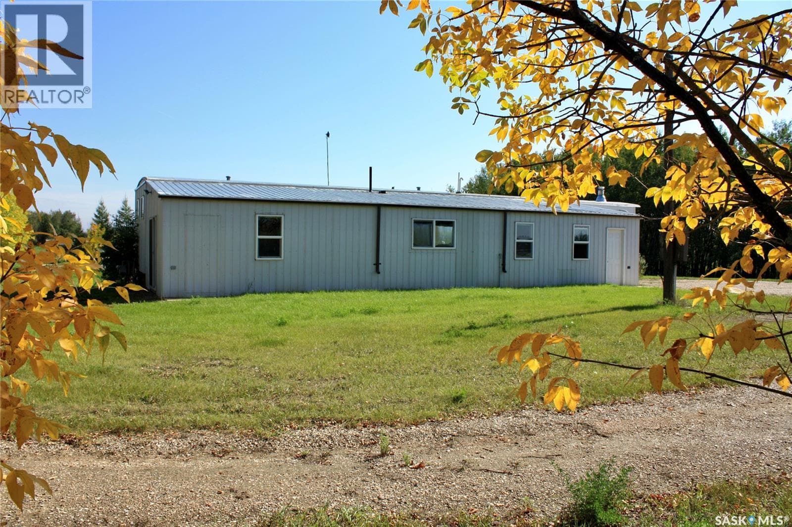 Warkentin Acreage — photo 4
