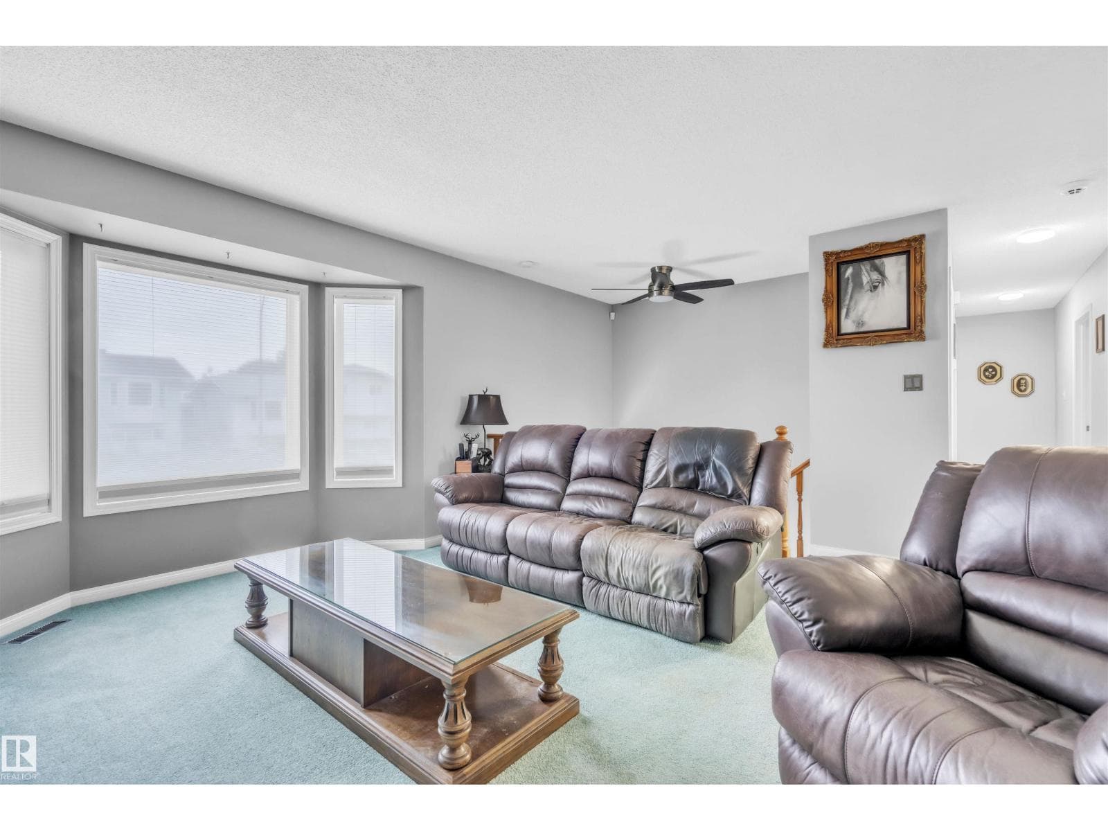 4502 49 AV — photo 5