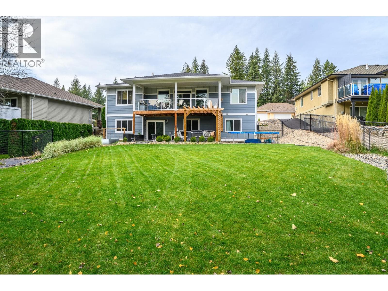 2741 Golf Course Drive photo 2
