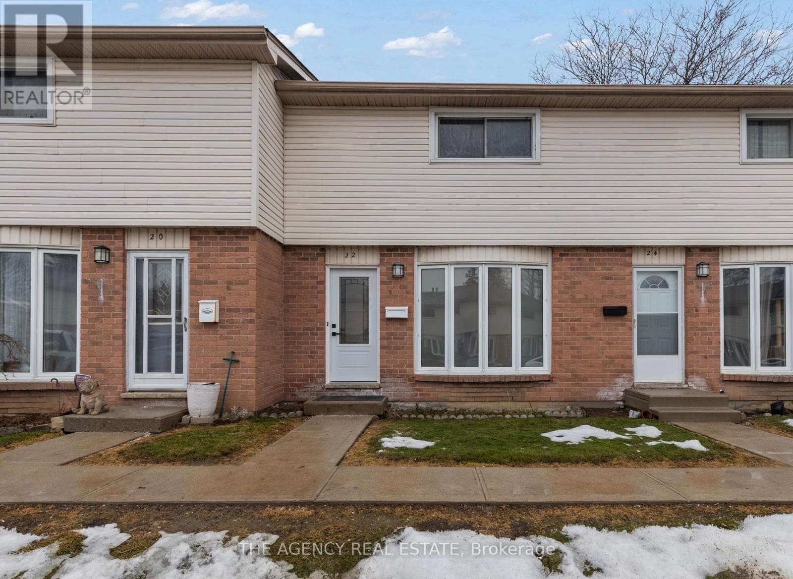 3 bed 2 bath single family at 22 - 700 EXETER ROAD — $399,900