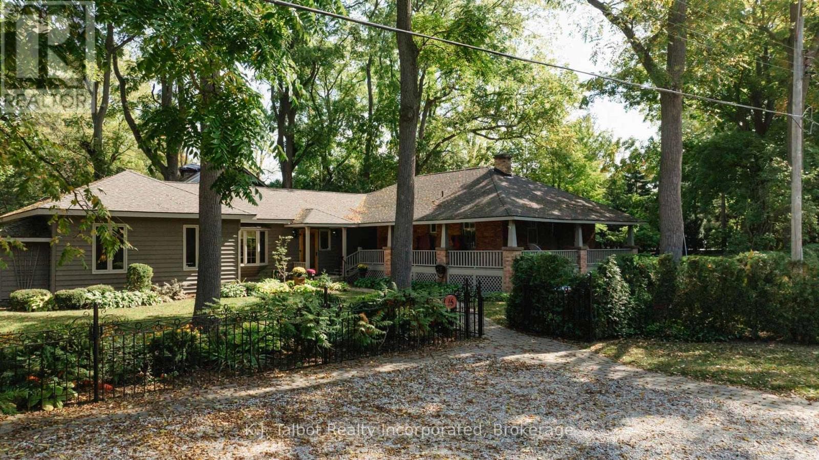 4 bed 3 bath single family at 14 & 16 CHINIQUY STREET — $1,400,000