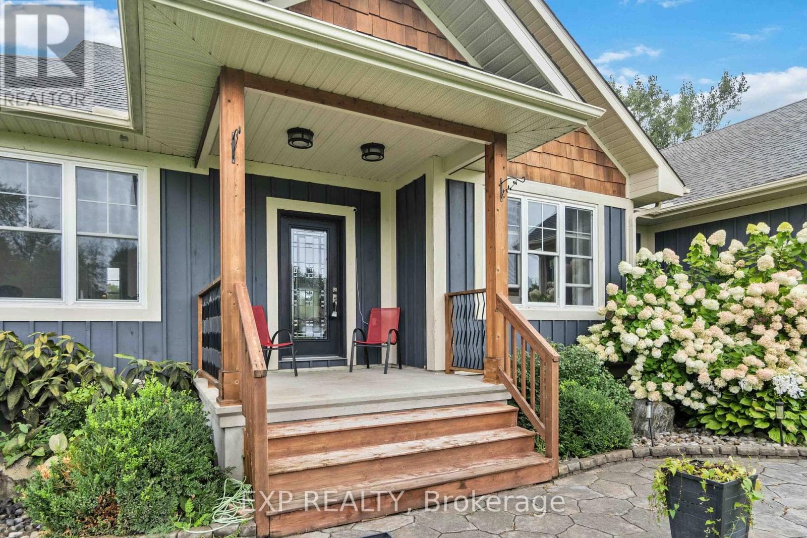 49 D'ARCYS WAY photo 3