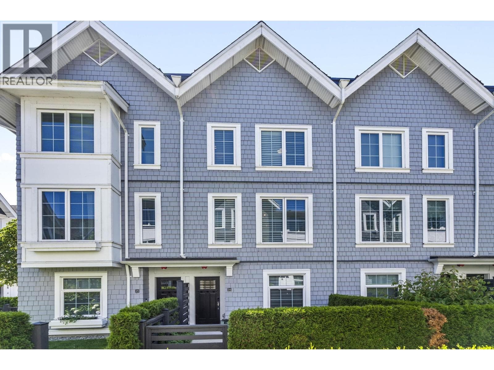26 2560 PITT RIVER ROAD photo 2