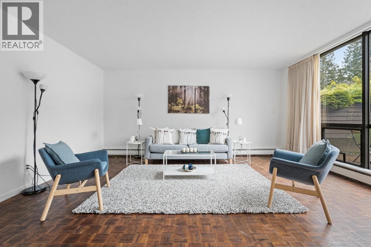 106 4900 CARTIER STREET photo 5
