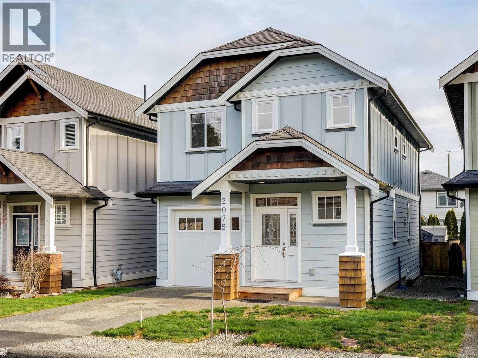 3 bed 3 bath single family at 2075 Dover St — $719,900