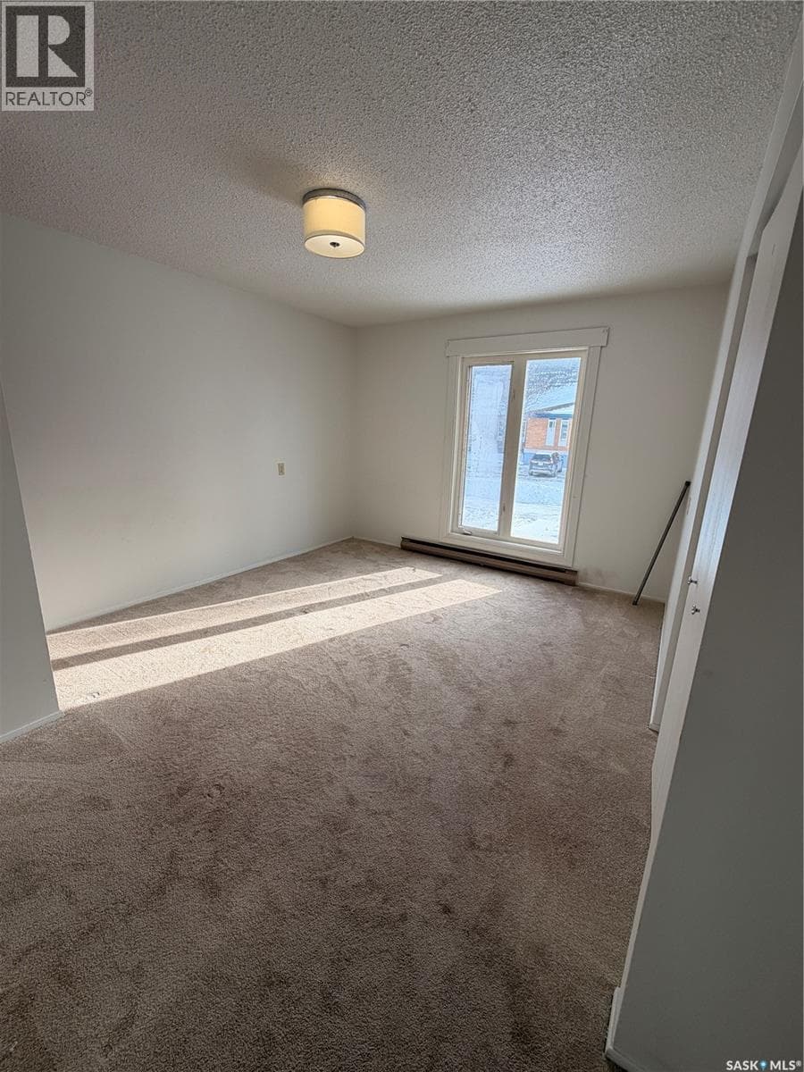 1005 Isabelle STREET — photo 5